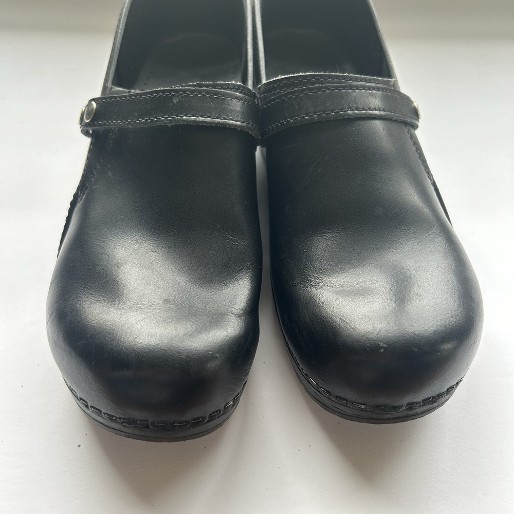 Sanita Professional Clogs Womens 41 Black Leather Studded Strap - Picture 2 of 10